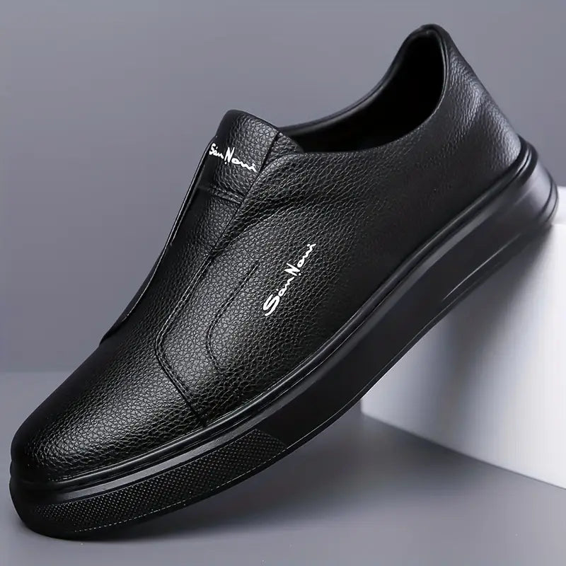 Sapatos de Couro Slip-On